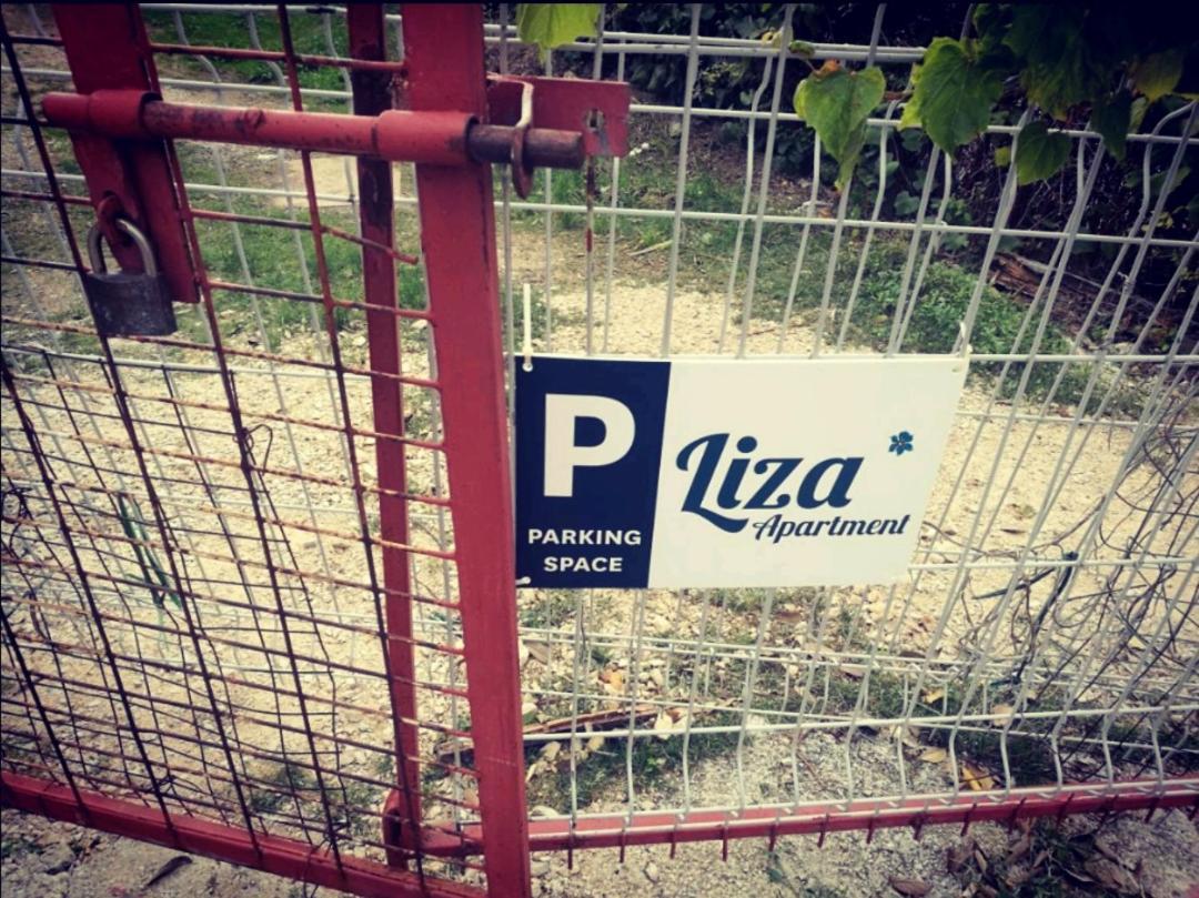 חוואר Liza'S Downtown Apartment מראה חיצוני תמונה